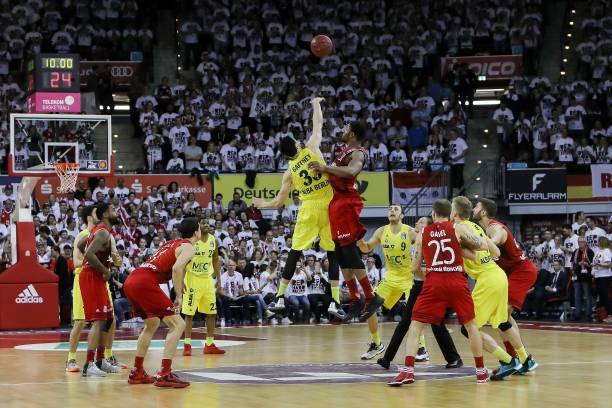 红黑军团 红黑军团