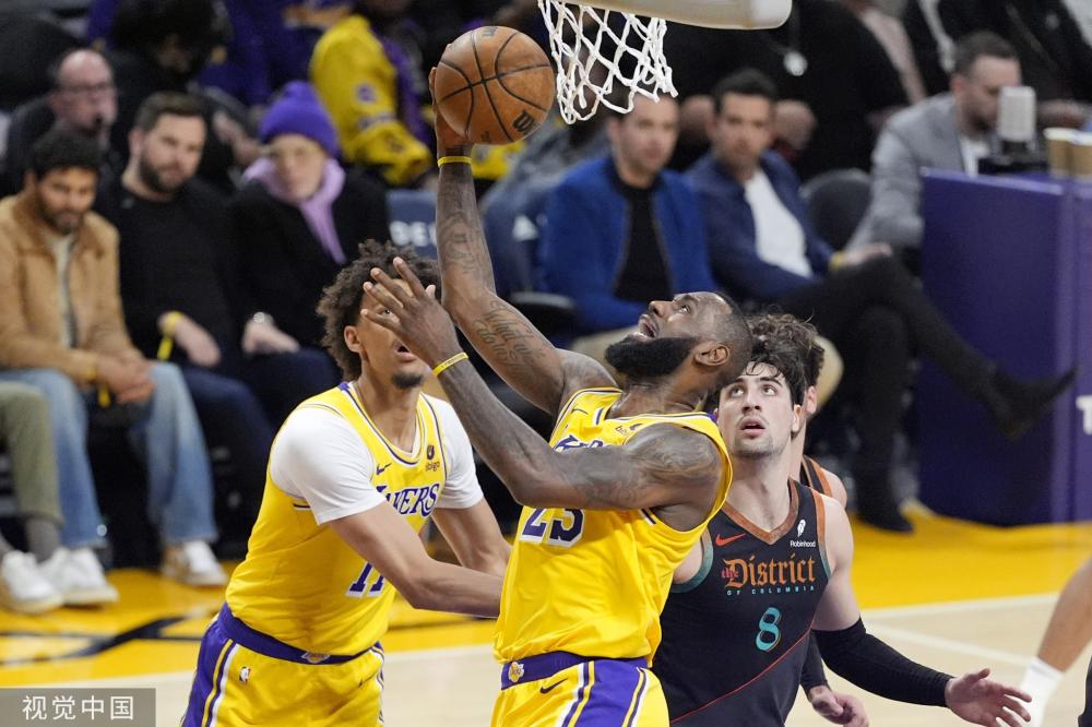 还体现在她 还体现在她