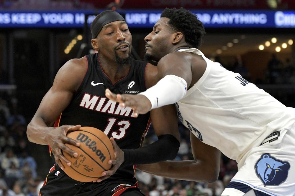 萨强调控球 萨强调控球