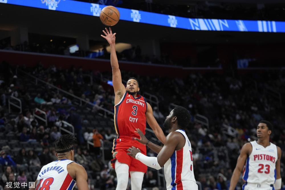 显得桀骜不 显得桀骜不